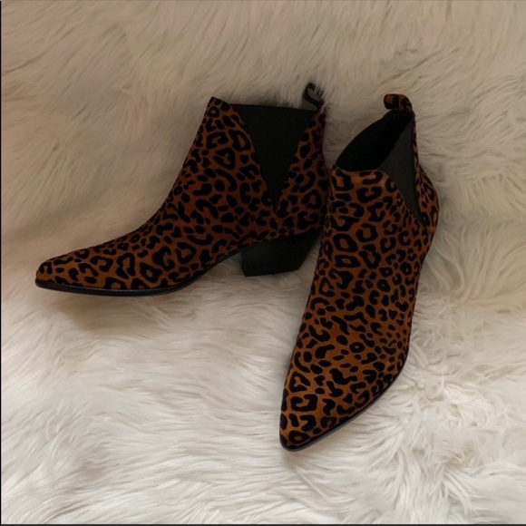 New! DIANE VON FURSTENBERG Suede Chelsea Boots - Picture 9 of 13